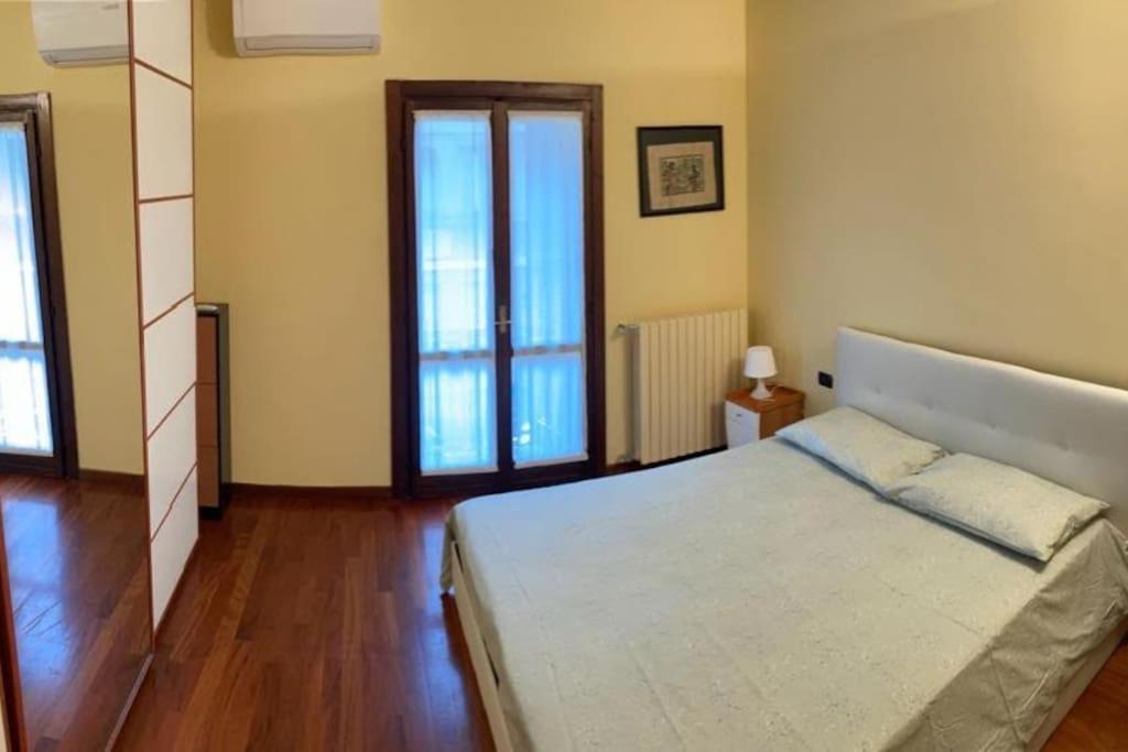 Apartment Center Of Milano Ngoại thất bức ảnh